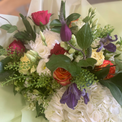 Florist Choice Hand-tied - An expert artisan florist will design a hand-tied filled with the finest quality seasonal flowers, perfectly wrapped and delivered in water.